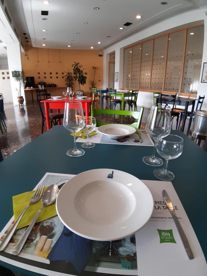 Ibis Styles Trani Hotel Exterior photo