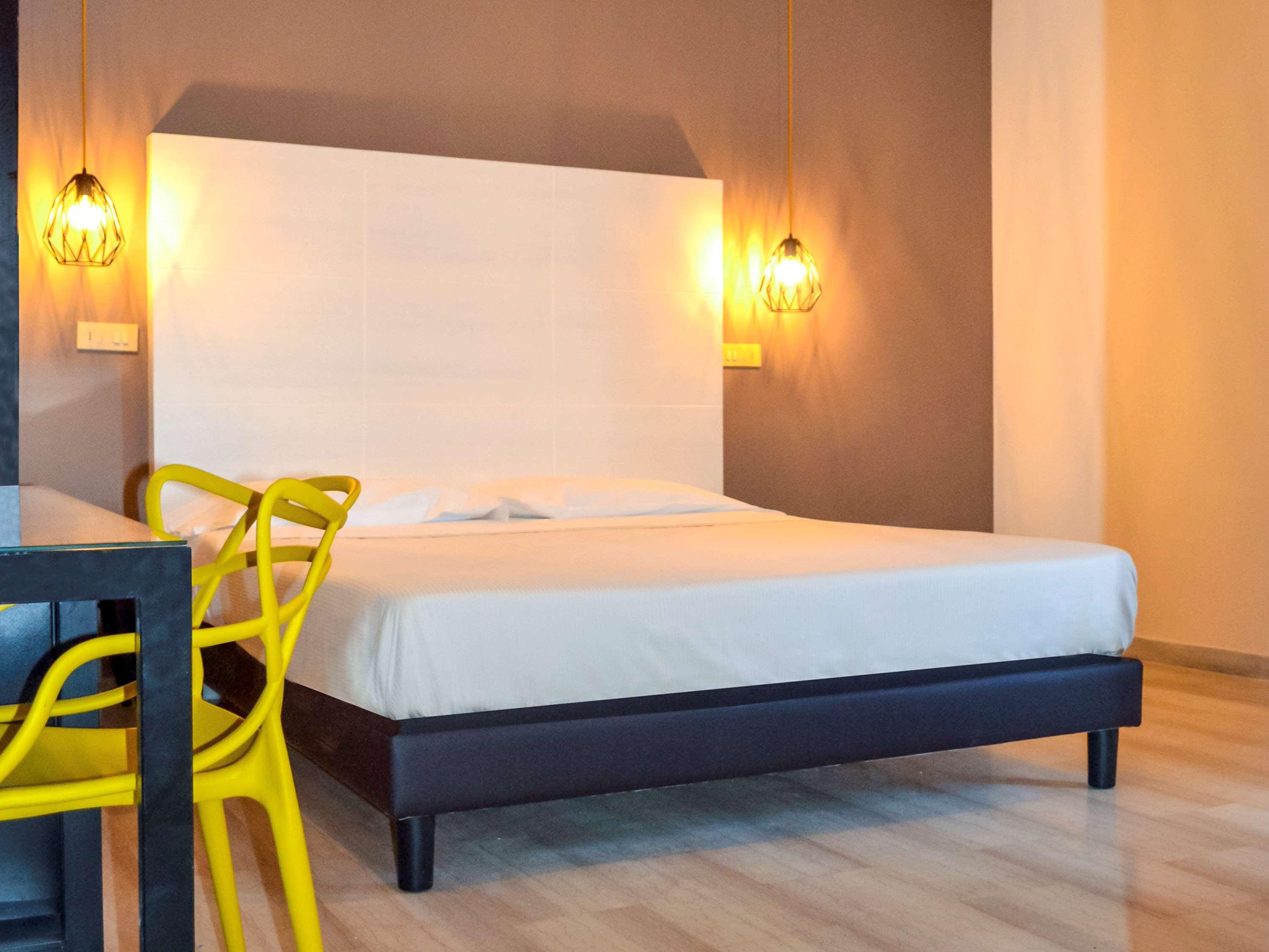 Ibis Styles Trani Hotel Exterior photo